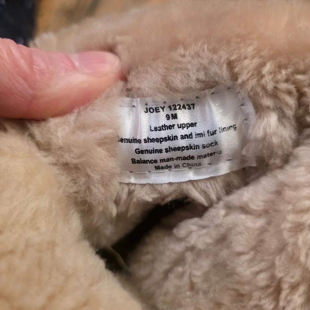 BJØRNDAL Sz 9 Tan Suede Sheepskin Joey‎ Boots Toggle Sherpa Cozy Winter Warm